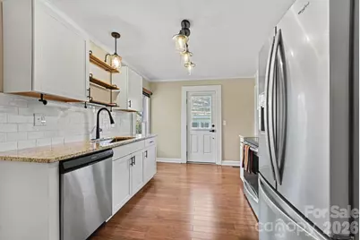 224 E Catawba Avenue, Mooresville, NC 28115 - Photo 10