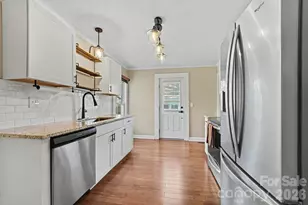 224 E Catawba Ave, Mooresville, NC 28115 - Photo 10