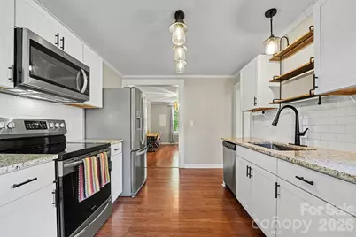 224 E Catawba Avenue, Mooresville, NC 28115 - Photo 12