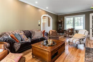 40 Forest Rd, Asheville, NC 28803 - Photo 10