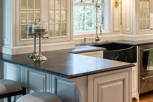 40 Forest Rd, Asheville, NC 28803 - Photo 18