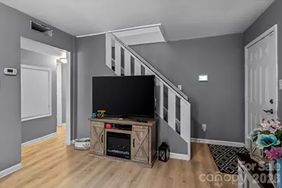 1058 Betty Drive, Winston Salem, NC 27107 - Photo 4