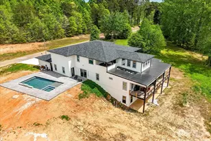 4987 Wildlife Ln, Sherrills Ford, NC 28673 - Photo 46