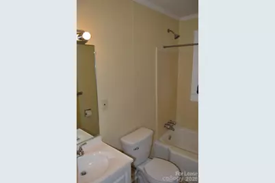 819 Charlotte Avenue, Statesville, NC 28677 - Photo 12