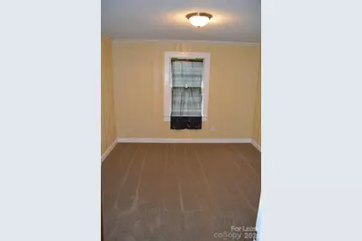 819 Charlotte Avenue, Statesville, NC 28677 - Photo 8