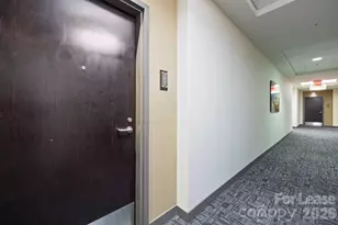 222 S Caldwell St, Charlotte, NC 28202 - Photo 20