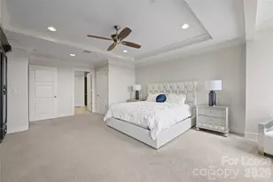 222 S Caldwell St, Charlotte, NC 28202 - Photo 12