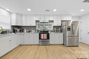 9215 Old Moores Chapel Rd, Charlotte, NC 28214 - Photo 6