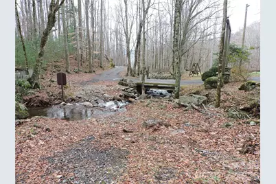 191 Bens Bend, Bakersville, NC 28705 - Photo 22