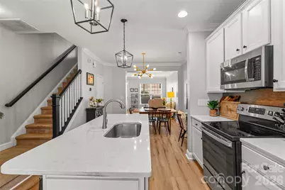 343 Hurston Circle, Charlotte, NC 28208 - Photo 12