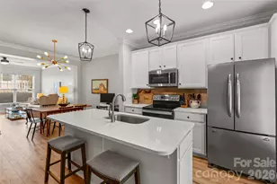 343 Hurston Circle, Charlotte, NC 28208 - Photo 16