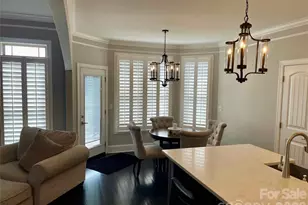 5147 Mdw Pk Ln, Hickory, NC 28602 - Photo 12