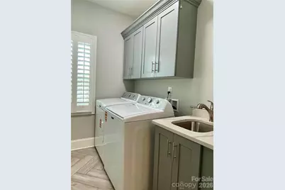 5147 Meadow Park Lane, Hickory, NC 28602 - Photo 16