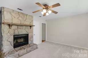 708 E John St, Matthews, NC 28105 - Photo 20