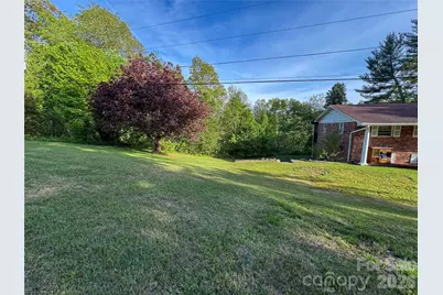 70 Winchester Drive, Waynesville, NC 28785 - Photo 8