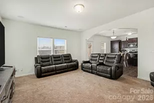 113 Buoy Ln, Statesville, NC 28677 - Photo 6