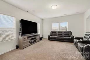 113 Buoy Ln, Statesville, NC 28677 - Photo 4