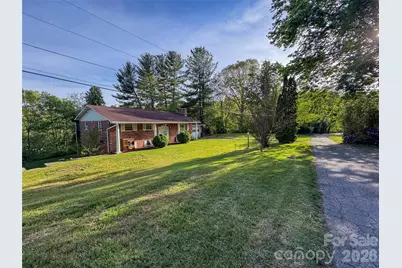 70 Winchester Drive, Waynesville, NC 28785 - Photo 12