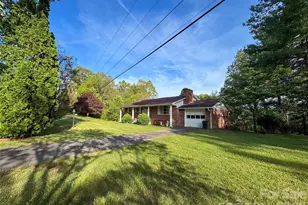 70 Winchester Dr, Waynesville, NC 28785 - Photo 4