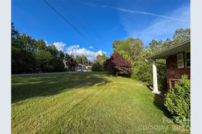70 Winchester Drive, Waynesville, NC 28785 - Photo 16