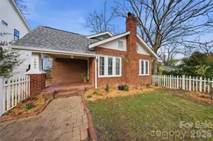 1601 Shamrock Dr, Charlotte, NC 28205 - Photo 2