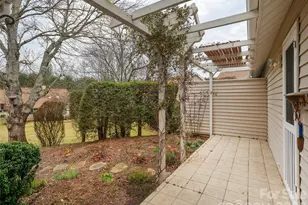 1109 Citation Cir, Hendersonville, NC 28739 - Photo 24