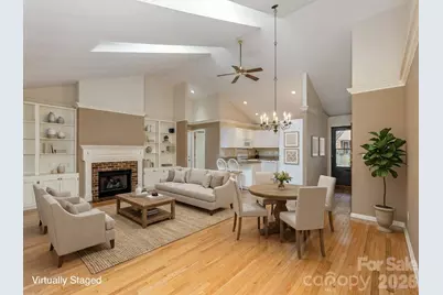 1109 Citation Circle, Hendersonville, NC 28739 - Photo 2