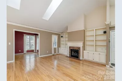 1109 Citation Circle, Hendersonville, NC 28739 - Photo 4