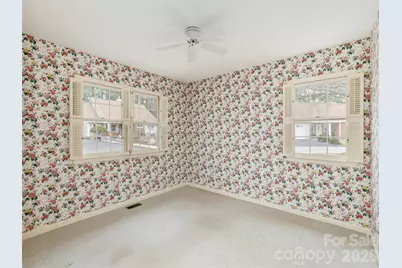 1109 Citation Circle, Hendersonville, NC 28739 - Photo 20