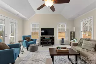 39 Bowen Dr, Belmont, NC 28012 - Photo 4