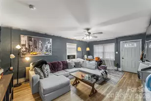 620 Linville St, Morganton, NC 28655 - Photo 6