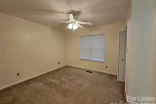 802 Selwyn Oaks Ct, Charlotte, NC 28209 - Photo 10