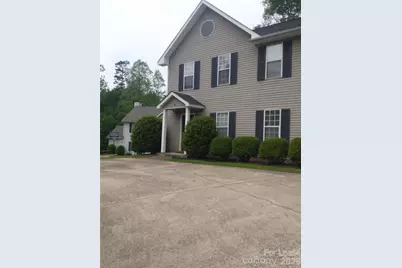 802 Selwyn Oaks Court, Charlotte, NC 28209 - Photo 1