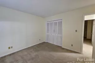 802 Selwyn Oaks Ct, Charlotte, NC 28209 - Photo 14