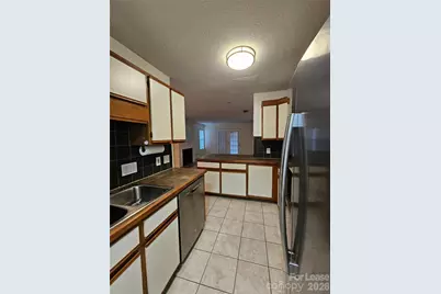 802 Selwyn Oaks Court, Charlotte, NC 28209 - Photo 4