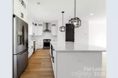 3525 Avalon Avenue, Charlotte, NC 28208 - Photo 8