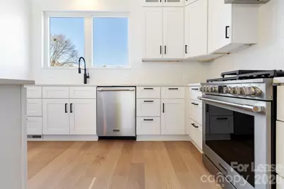 3525 Avalon Avenue, Charlotte, NC 28208 - Photo 10