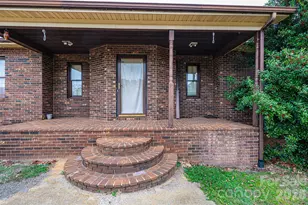 7141 Knobs Landing, Connelly Springs, NC 28612 - Photo 2