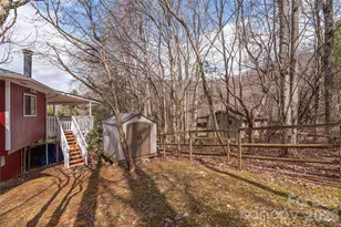 500 Apple Tree Ct, Waynesville, NC 28786 - Photo 18