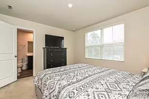 2037 Langer St, Charlotte, NC 28214 - Photo 20