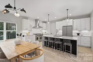 2934 Springs Dr, Charlotte, NC 28226 - Photo 12