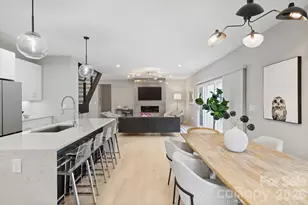 2934 Springs Dr, Charlotte, NC 28226 - Photo 20