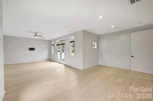 2934 Springs Dr, Charlotte, NC 28226 - Photo 38