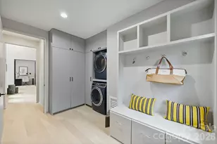 2934 Springs Dr, Charlotte, NC 28226 - Photo 28