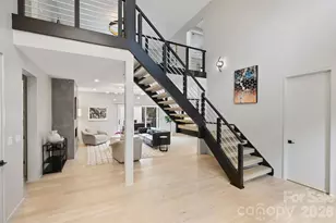 2934 Springs Dr, Charlotte, NC 28226 - Photo 4