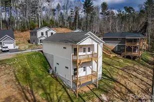 147 Northbend Dr, Asheville, NC 28804 - Photo 6