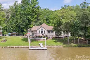 887 Living Waters Dr, Great Falls, SC 29055 - Photo 4