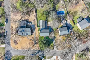 1330 Brockton Ln, Charlotte, NC 28226 - Photo 32