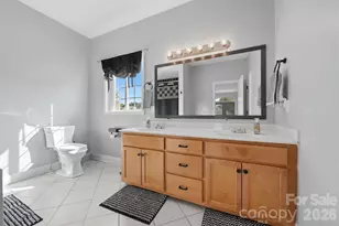1360 Sweetbriar Ln, Hickory, NC 28602 - Photo 30