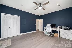 1360 Sweetbriar Ln, Hickory, NC 28602 - Photo 34